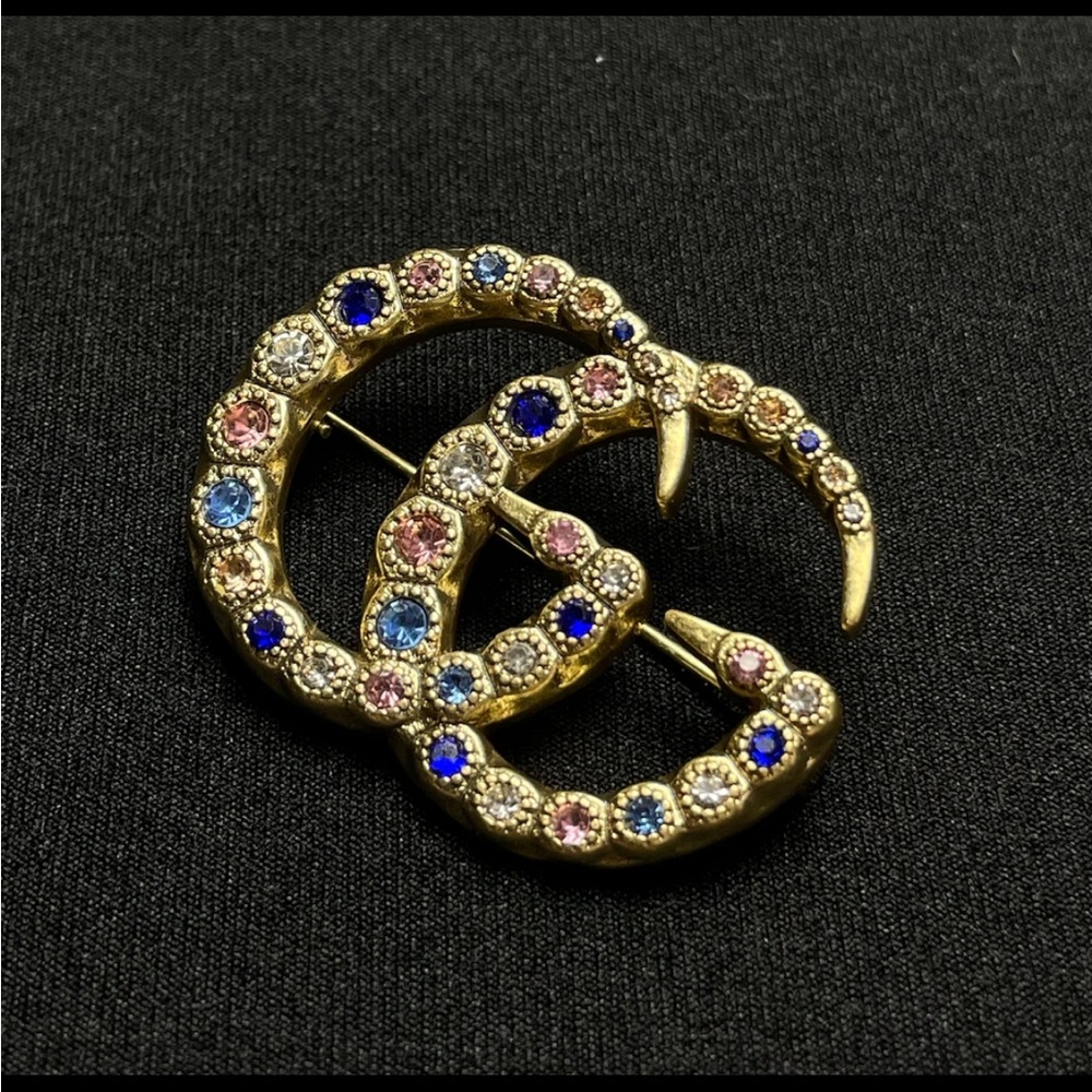 Gucci Gold Brooch with Pink and Blue Crystals - Picture 5 of 9